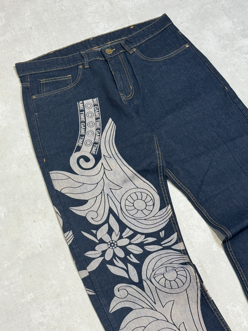 Y2K baggy jeans